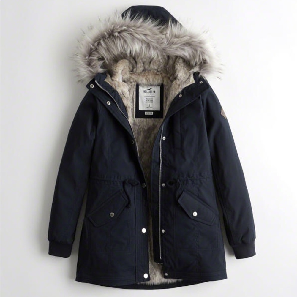 Hollister Stretch faux fur lined parka NWT